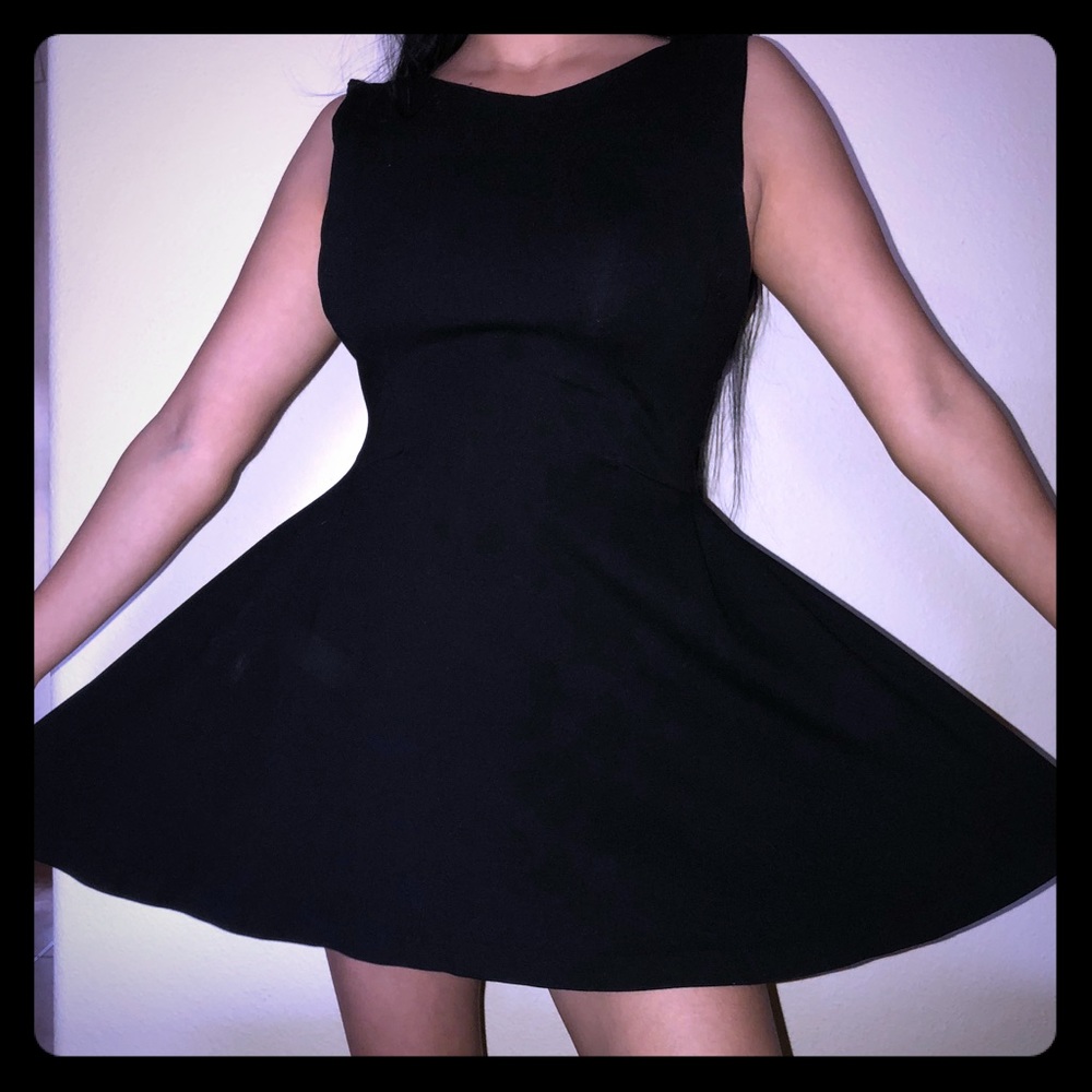Mini party black Zara dress L but fits M-S